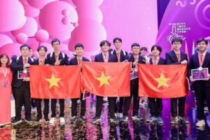 10 học sinh Việt giành huy chương Olympic Hóa quốc tế Mendeleev