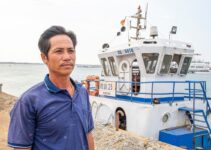 Nhân chứng vụ chìm sà lan ở Quảng Ngãi: ‘Có 4 người lén lên tàu’