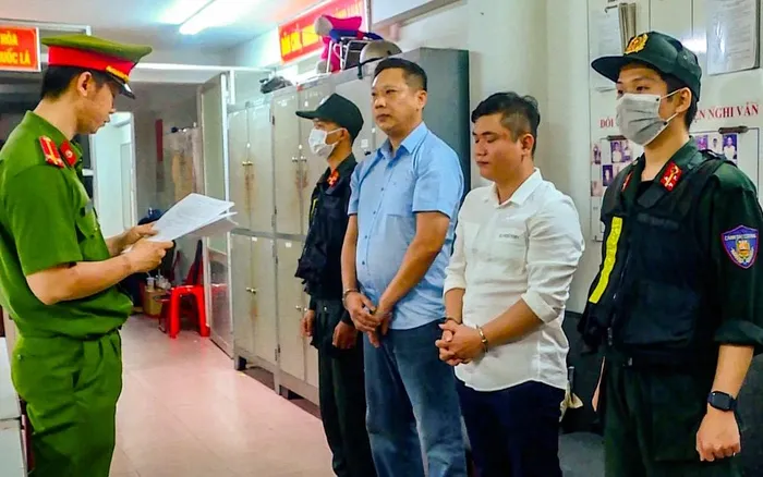 Phá sòng bạc ở Nha Trang, ‘lòi ra’ có cán bộ Bộ Công an bảo kê