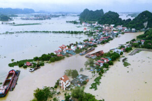 Ninh Bình phát lệnh di dân