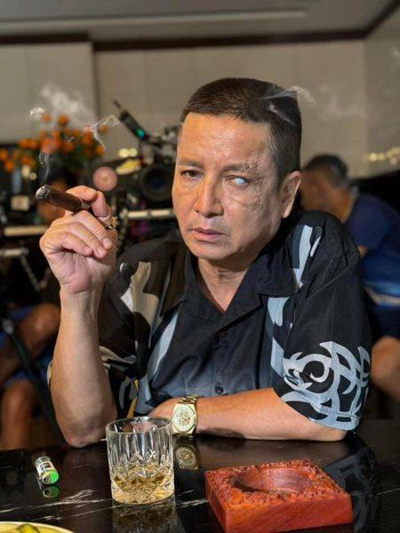 Chí Trung suýt hỏng 1 mắt vì ông trùm thủ đoạn Hưng ‘khẹc’