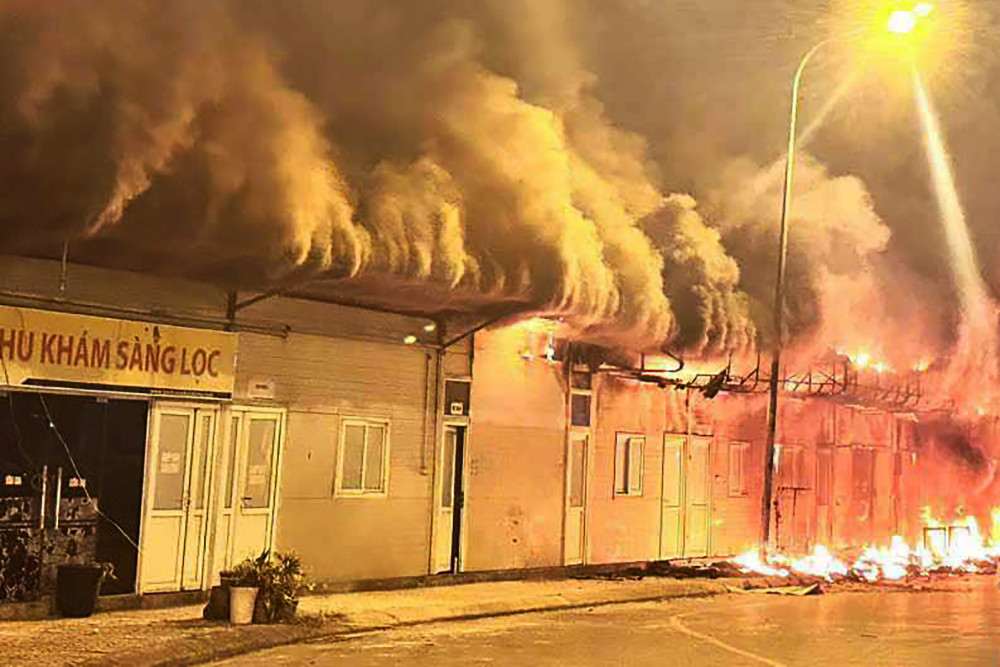 Hà Nội cháy lớn ở bệnh viện: Quá k::inh kh::ủng