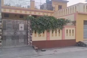Bị gọi dậy đi học, con trai tức giận đ.ẩy mẹ ngã tuvong