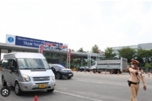 Quy định mới của Bộ Công an về trường hợp CSGT ‘hóa trang’ được dừng phương tiện