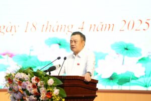 Cán bộ xã có mất việc khi 100% biên chế cấp huyện được chuyển xuống xã làm việc