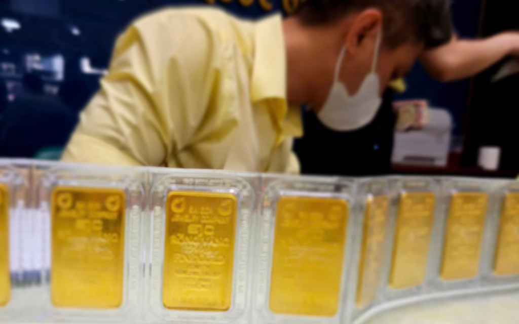 Chiều 22-4, nhiều người sốc khi nhìn giá vàng miếng lên 124 triệu đồng