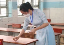 Ôi trời 47.000 giáo viên bị kiểm tra trình độ