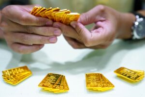 Trưa 25/4, vàng trong nước tăng cao, bán ra 116.3 triệu đồng/lượng