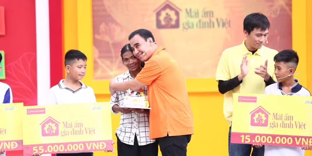 Tập đoàn Hoa Sen ngừng hợp tác MC Quyền Linh từ tháng 11/2024, khẳng định không liên quan quảng cáo sai sự thật