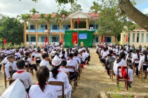 Kể từ nay các giáo viên sẽ tranh nhau đến dạy vùng khó!