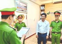 TIN KH:Ẩ:N: Hiệu trưởng Trường Cao đẳng Công thương miền Trung bất ngờ bị b;;ắt: Trời ơi mang danh thầy giáo mà làm mấy chuyện này