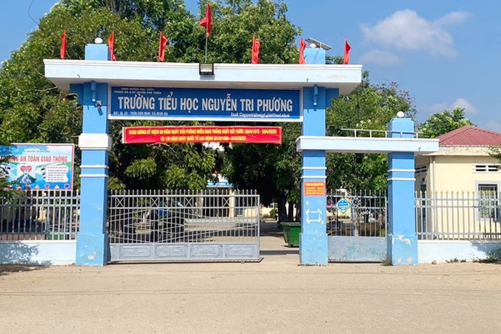 Thầy giáo Gia Lai khiến cả nước b:ất bình lúc này