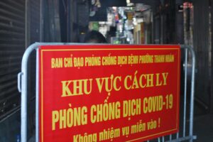 Bộ Y tế chuẩn bị mọi phương án đề phòng COVID-19 quay trở lại, bà con phải hết sức cẩn thận