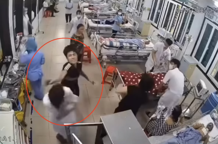 Nhân viên y tế BV Đa khoa Nam Định bị người nhà b:ệnh nhân đ::ánh liên tiếp vào đầu