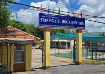 Cái kết cho thầy hiệu trưởng An Giang nhắn tin với cả chục cô giáo trong trường