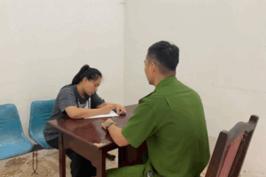 T ạm gi ữ h ình s ự Hoàng Thị Thu Hiền