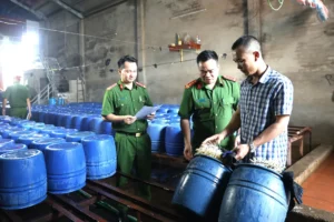 Trời ơi sao mà kinhkhung quá: Biết bao bà con đã mua và ăn phải giá đỗ này rồi