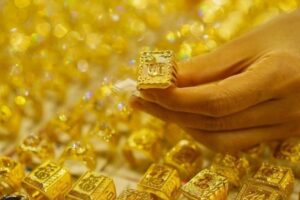 Nhà đầu tư cả nước chính thức nhận tin vui: Vàng TĂNG GIÁ trở lại, tối nay lại “vui hơn Tết” rồi