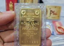 Giá vàng mới nhất chiều 15/5: Chúc mừng bà con đang v:ay vàng, giảm cực sâu rồi