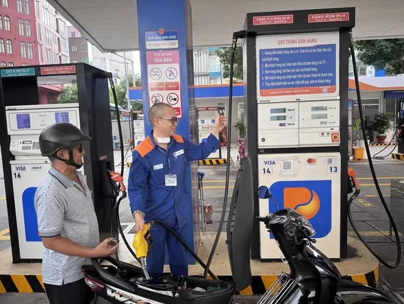 CẬP NHẬT mới nhất GIÁ XĂNG DẦU