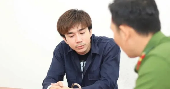 Vụ 4 tiếp viên hàng không xách mai thúy: Ca sĩ Chi Dân, người mẫu An Tây cùng dính chùm…👇