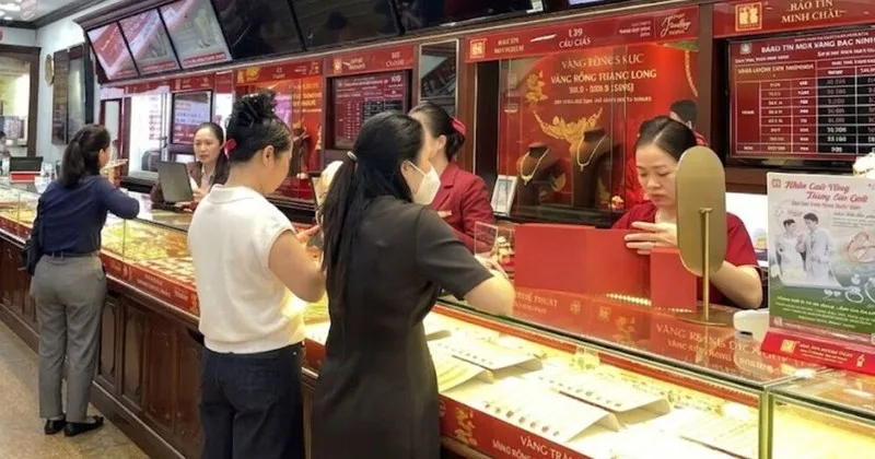 Ý trời: Giá vàng tối nay kh:óc th:ét