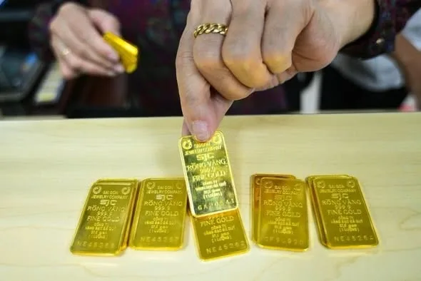 Giá vàng miếng lao dốc xuống mức thấp nhất trong hơn 4 tháng qua