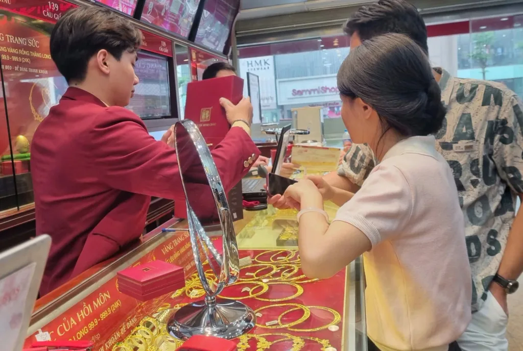 Giá vàng chiều nay mới nhất (27/5)