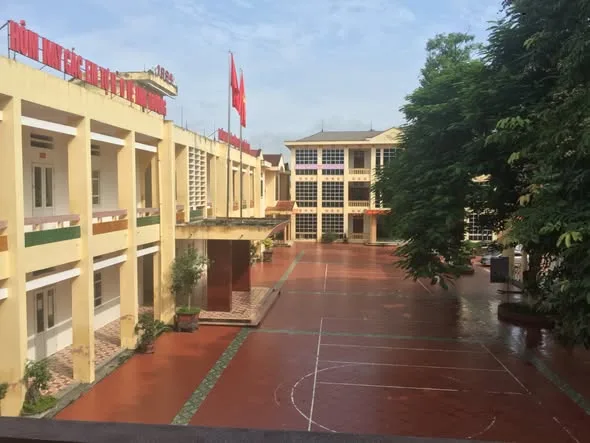 Khởi tố loạt Hiệu trưởng, kế toán, thủ quỹ, cán bộ y tế của một trường học