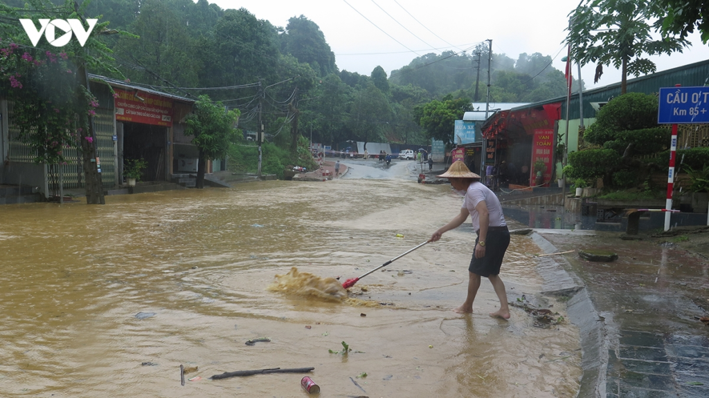 Các tỉnh, thành sắp tới hứng đợt mưa lớn kéo dài